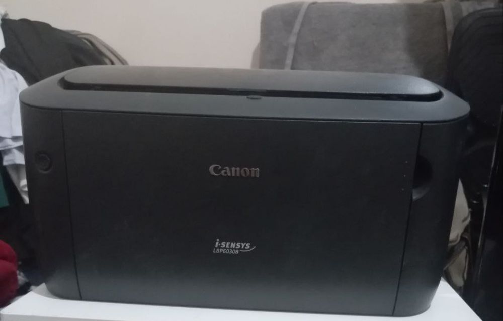 Принтер холати яхши canon Lpb 6030