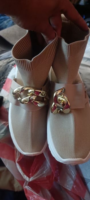 Нови маратонки 39, 40 номер