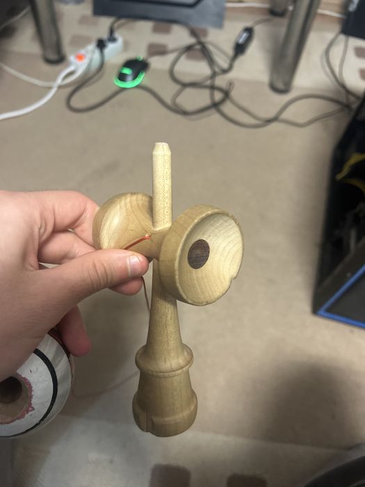 KENDAMA PRO model Zack Gallagher