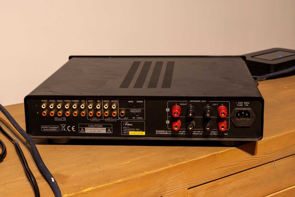 Amplificator integrat  AERON A2 MADE IN ITALY IMPECABIL