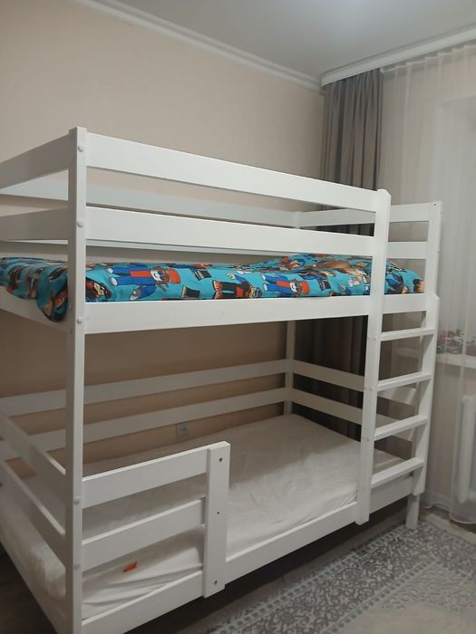 Продам детскую кроватку