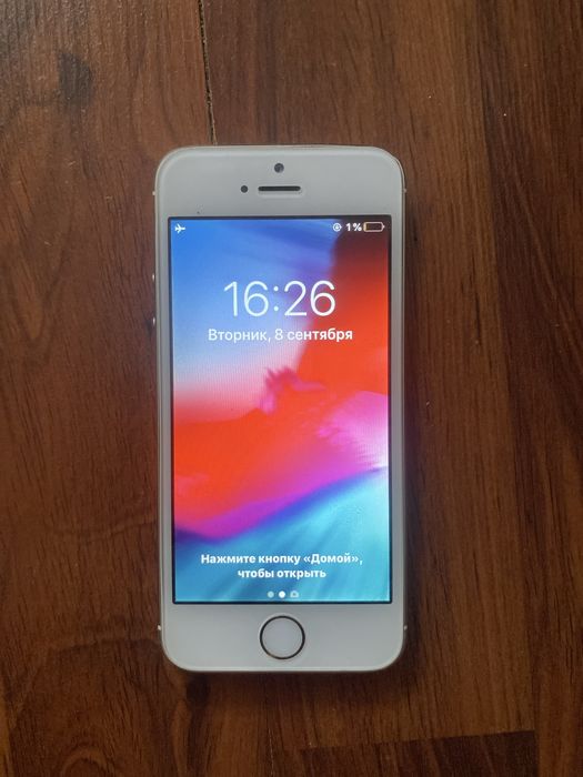 iphone 5s в хорошем состоянии