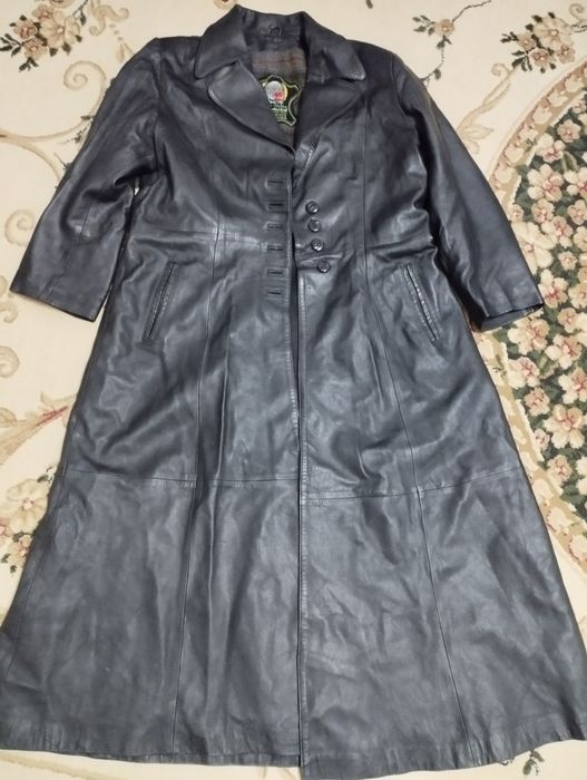 Продам женскую одежду кожаную