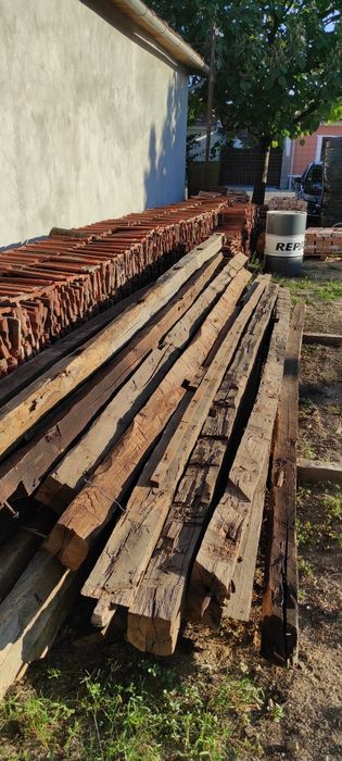 Grinzi stejar vechi/ lemn vechi stejar/lemn construcții