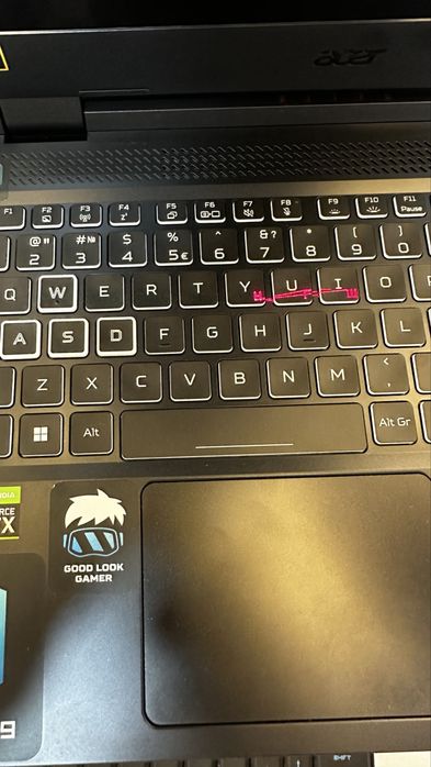 Лазерная гравировка на клавиатурах ноутбуков