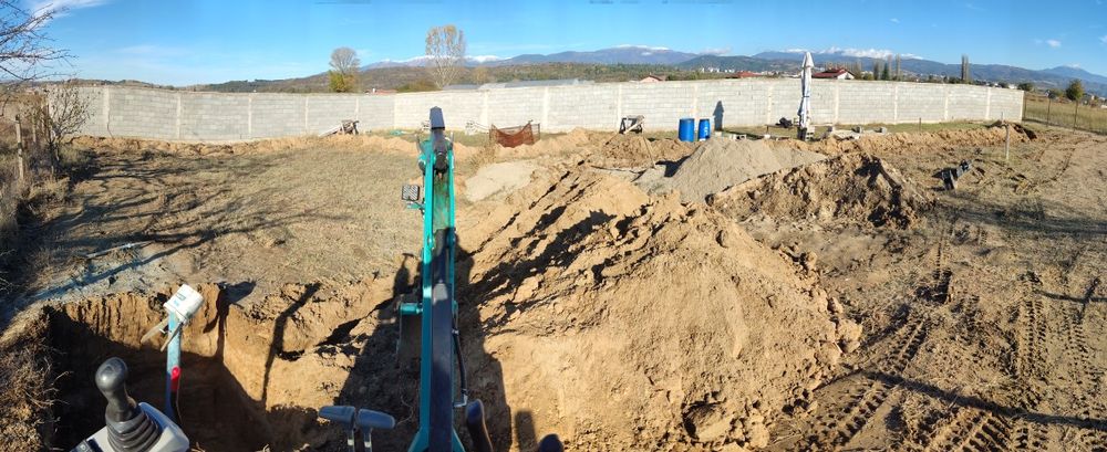 Услуги с мини багер, бобкат, трамбовка и самусвал!