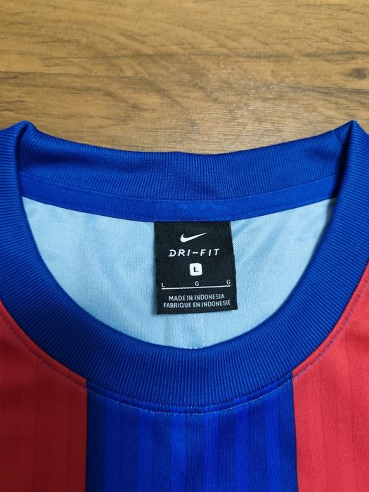 Футболки футбольные Nike Barcelona/PSG, новые с бирками