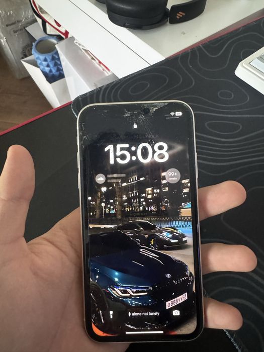 iphone 11 apple.