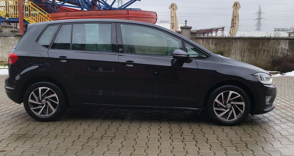 Vw golf 7 sportsvam 2.0 tdi 150 cp euro 6 2018