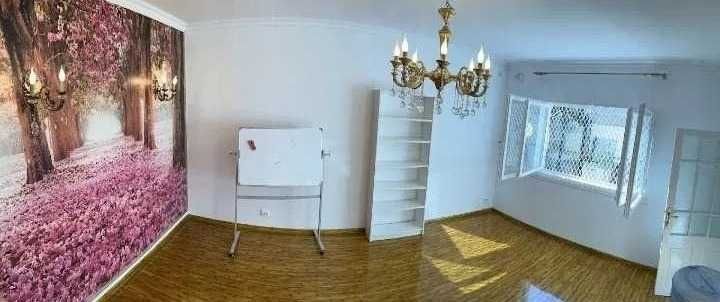 Proprietar, PIATA MUNCII, casa 3 camere de inchiriat, singur in curte