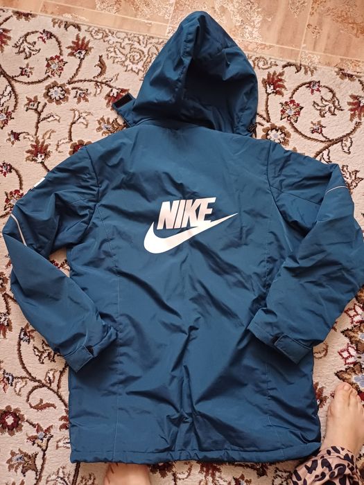 Продам куртку на мальчика