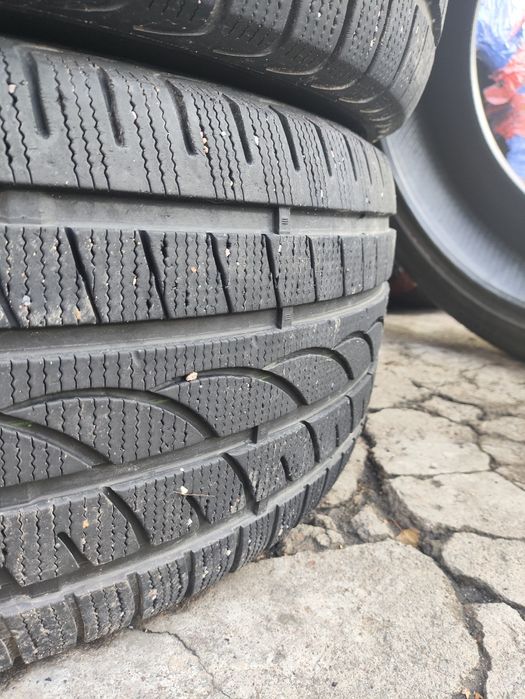 Резина 275/45/20 пара в хорошем состоянии