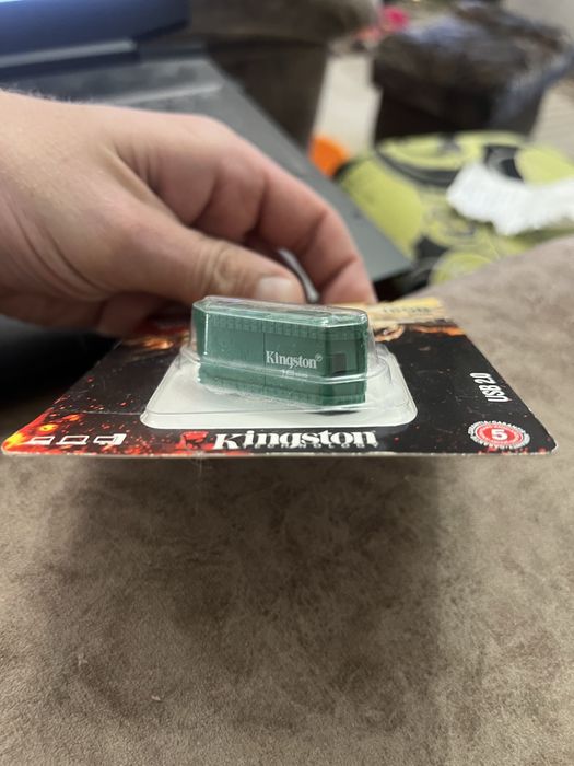 Продам FLASH USB 16GB usb 2.0