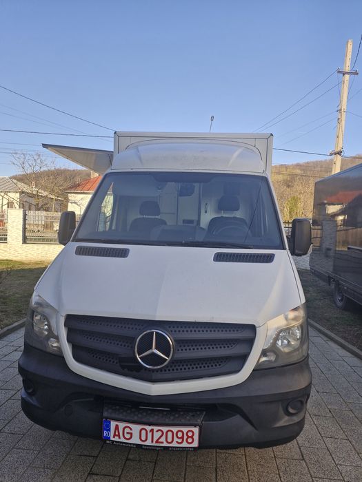 Autorulota  FAST  F00D 2017