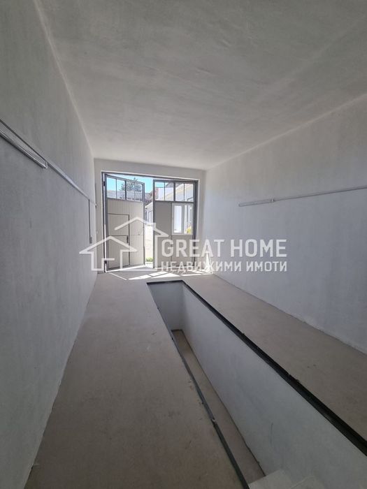 Продава се Гараж / Паркомясто в Търговище, Промишлена зона - 30 кв.м за 935 €/кв.м - Снимка #1