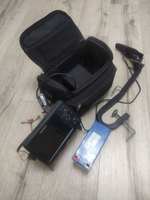 Эхолот Garmin Striker VIVID 5CV