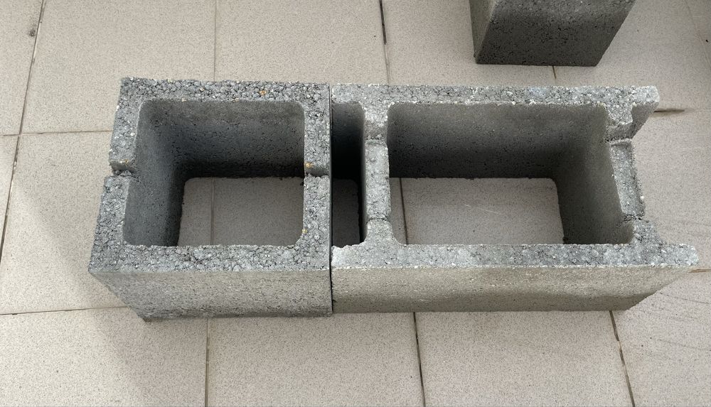 Boltari din beton cu latime de 10 cm x22h x50 Lungime