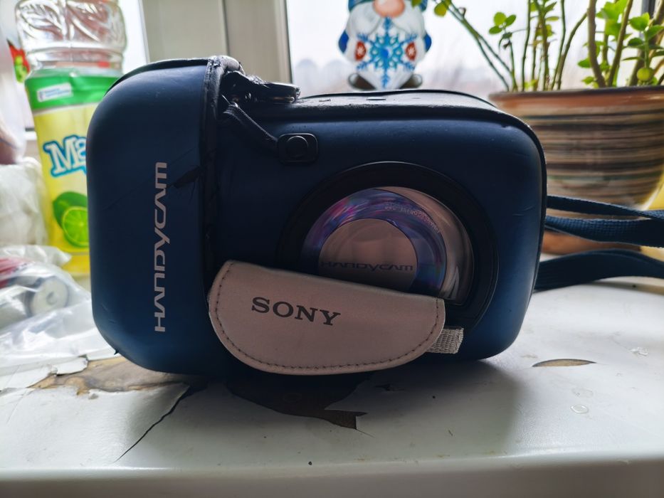 Sony handycam DCR-DVD200E