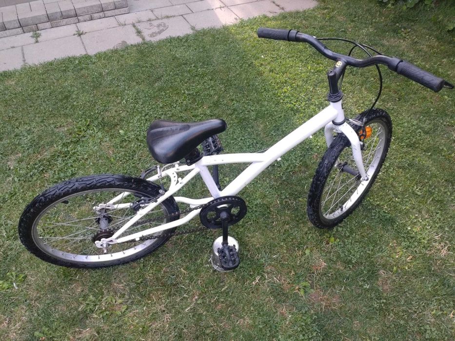 Bicicletă copii B'Twin, roți 20", albă