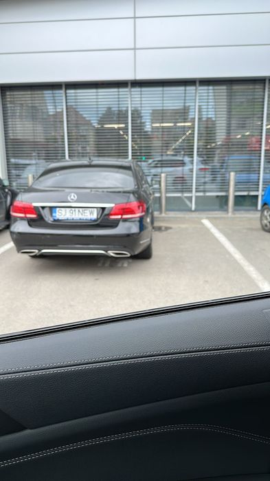 Vând Mercedes e-class 2013 cu motor defect distribuția trebe făcută
