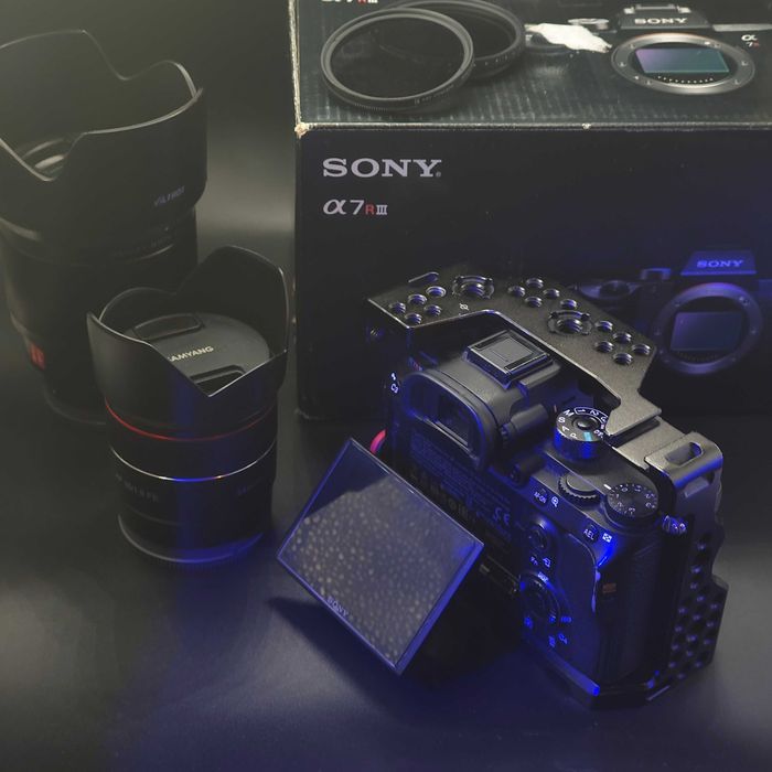 Sony A7R III + 2 обектива