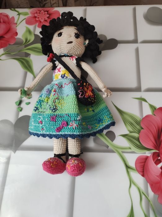 Мирабель из мультфильма Энканто