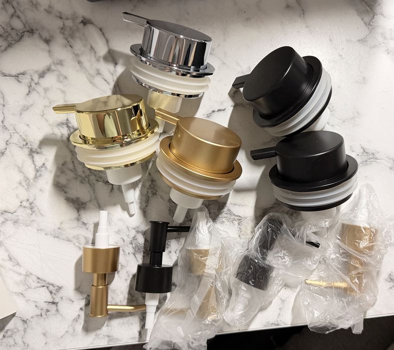 Дозатор для жидкого мыла