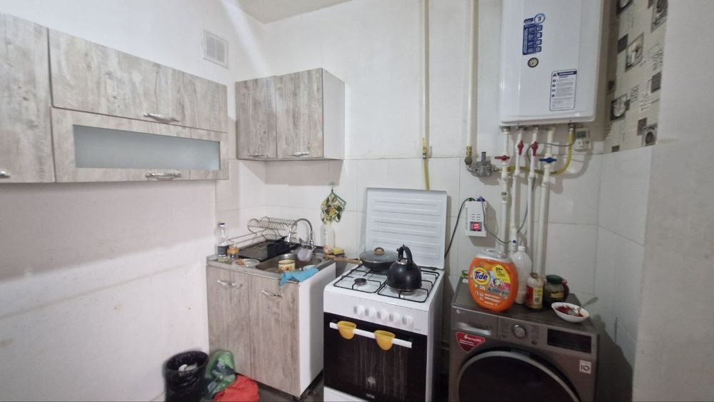 ЧИРЧИК ШАХРИДА арендага  КВАРТИРА  10-микрорайонда 2 хоналииссик сув