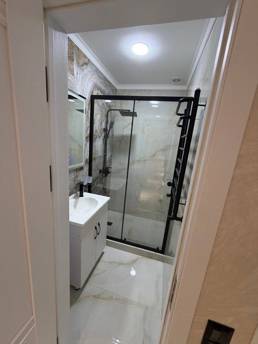 Продаётся 2 комнатная квартира ремонт мечеть Бодомзор