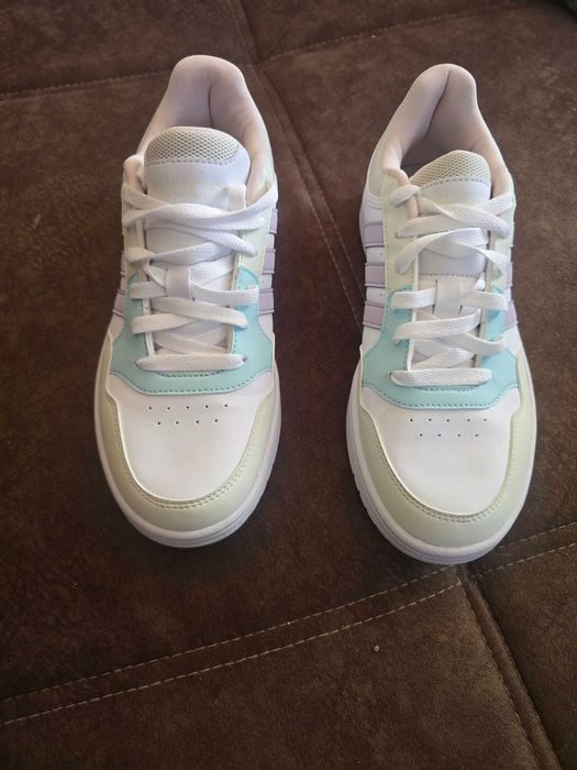 Adidas Hoops 3.0 39.1/3 нови