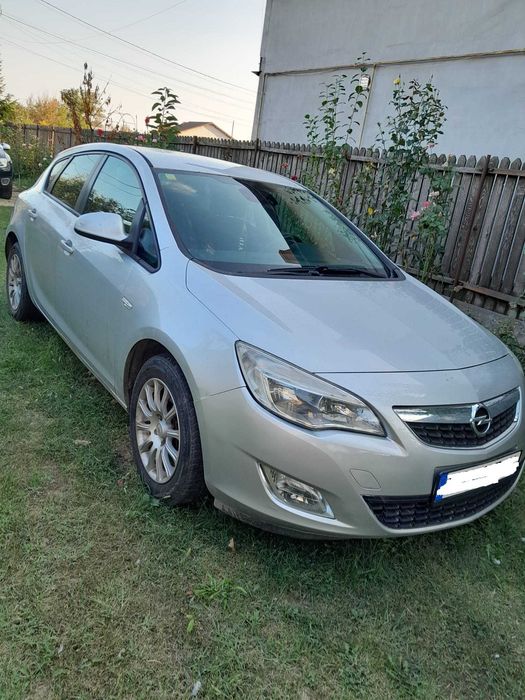Opel Astra 2012 1.7cdti