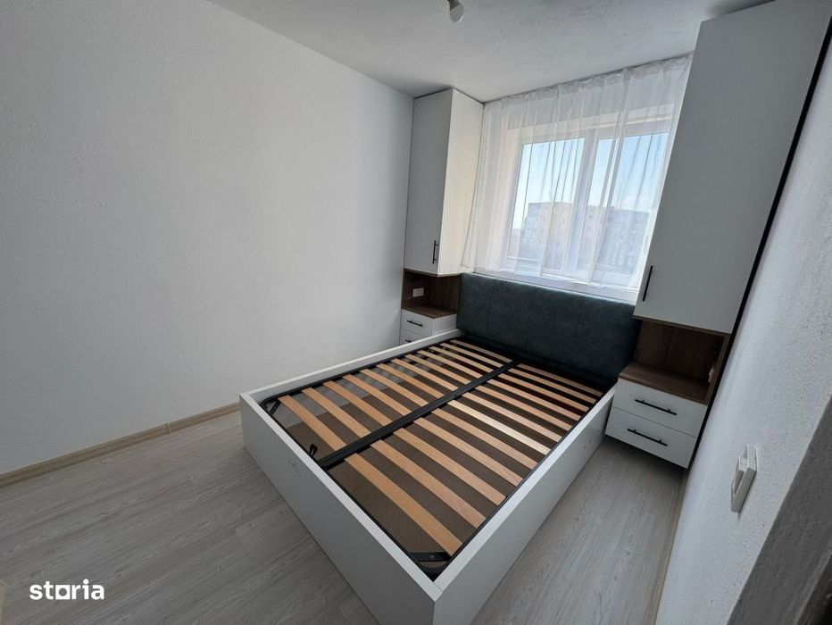 Apartament 2 camere, et 2/4 Filiasi , Ultrafinisat