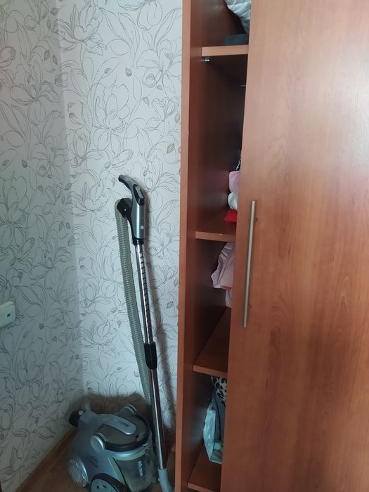 Продаю шкаф купе