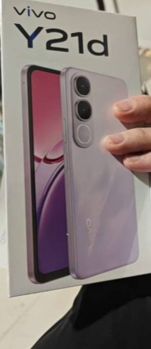 Продам телефон vivo 21d