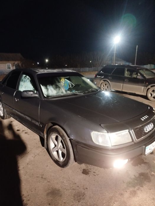Продам Ауди 100 с4