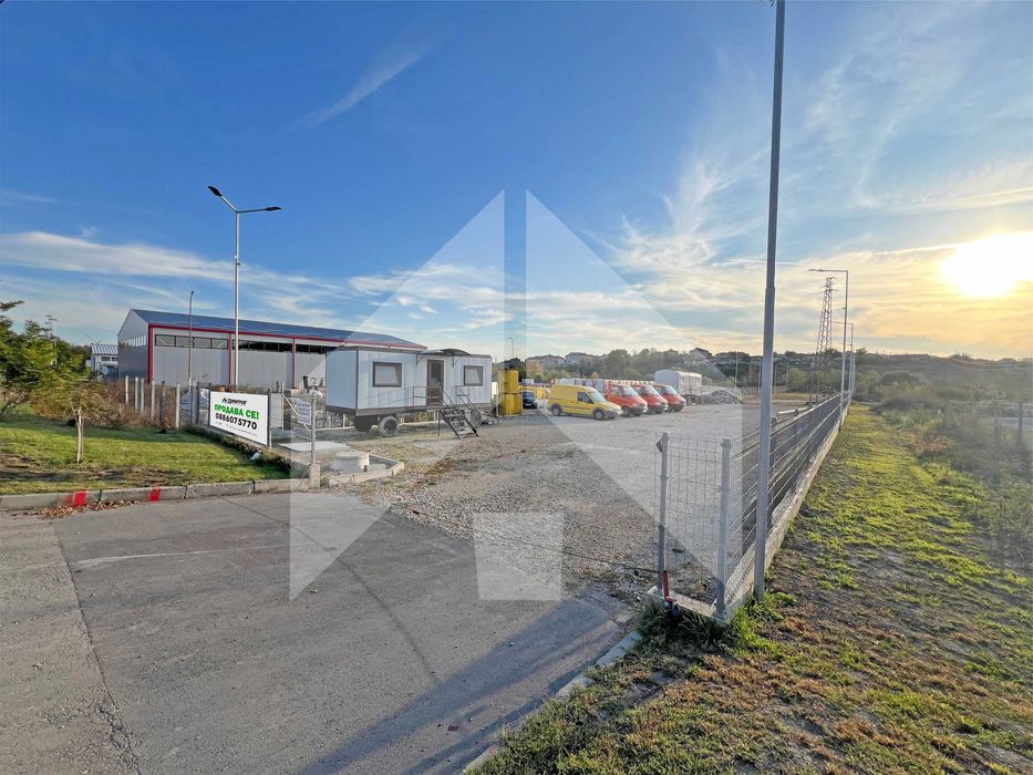 Продава се Парцел в Нови пазар - 2338 кв.м за 18 €/кв.м - Снимка #3