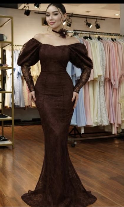 Көйлек сатылады. Жаңа,киілмеген.