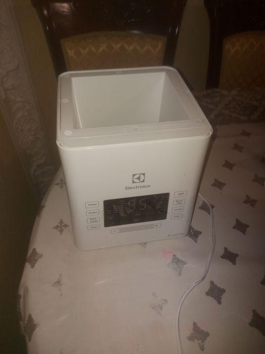 Продам увлажнитель воздуха