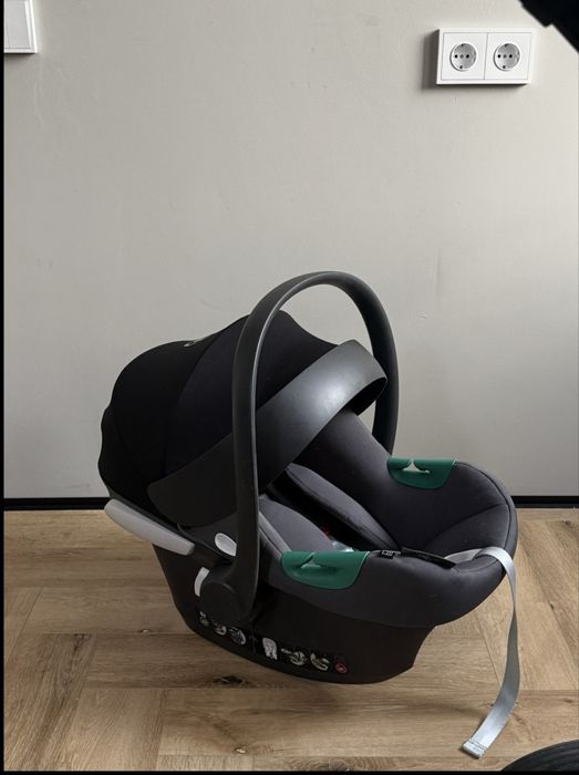 автолюлька Cybex Aton B2 i-Size