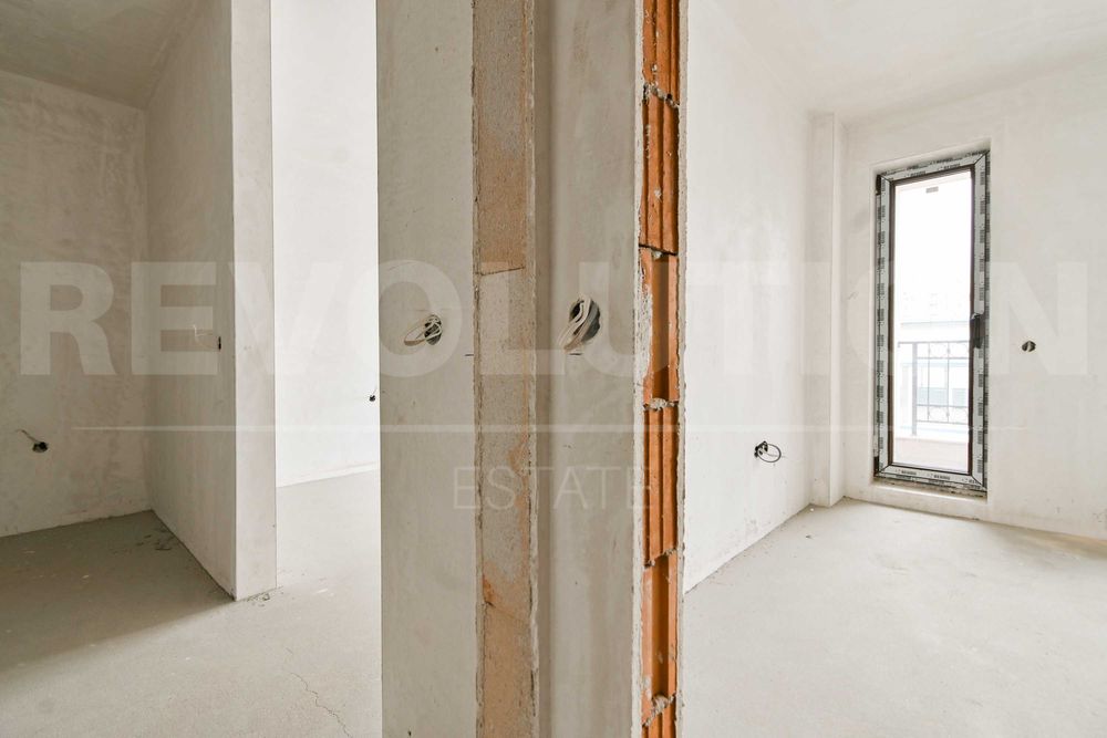 Тристаен апартамент с чудесна локация в ж.к. Манастирски ливади