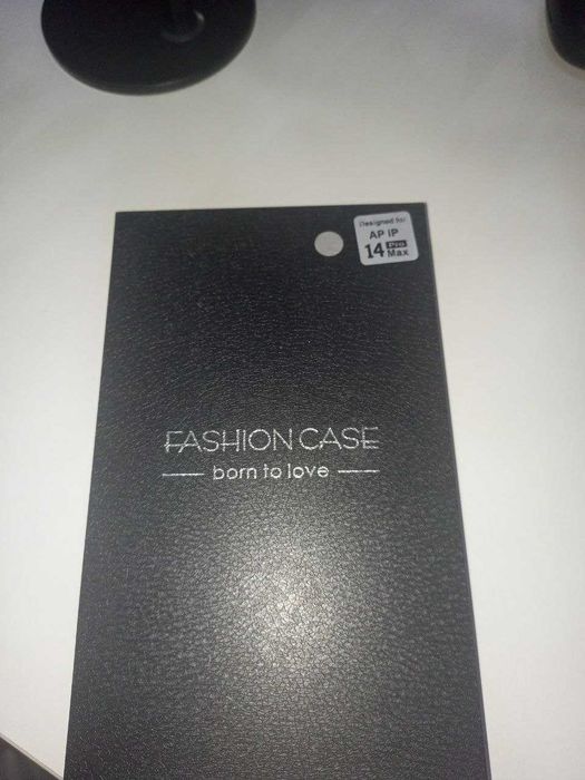 Чехол с интеллект. экраном для iPhone 14, 15 PRO, осталось 2 шт.