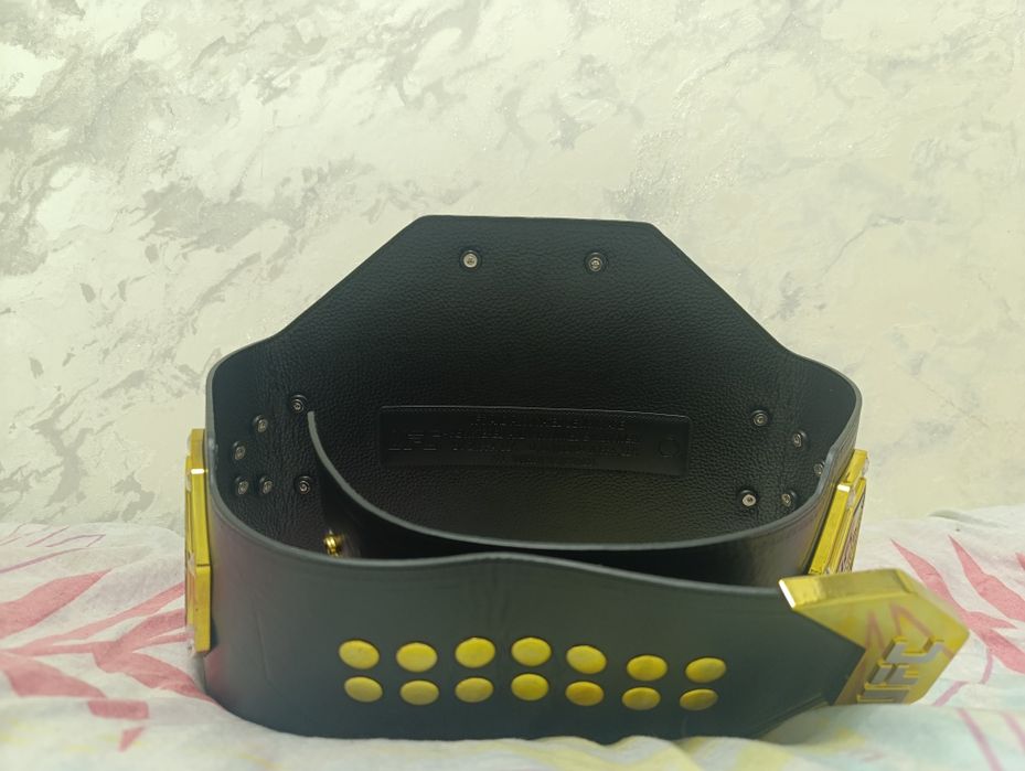 Чемпионский пояс UFC