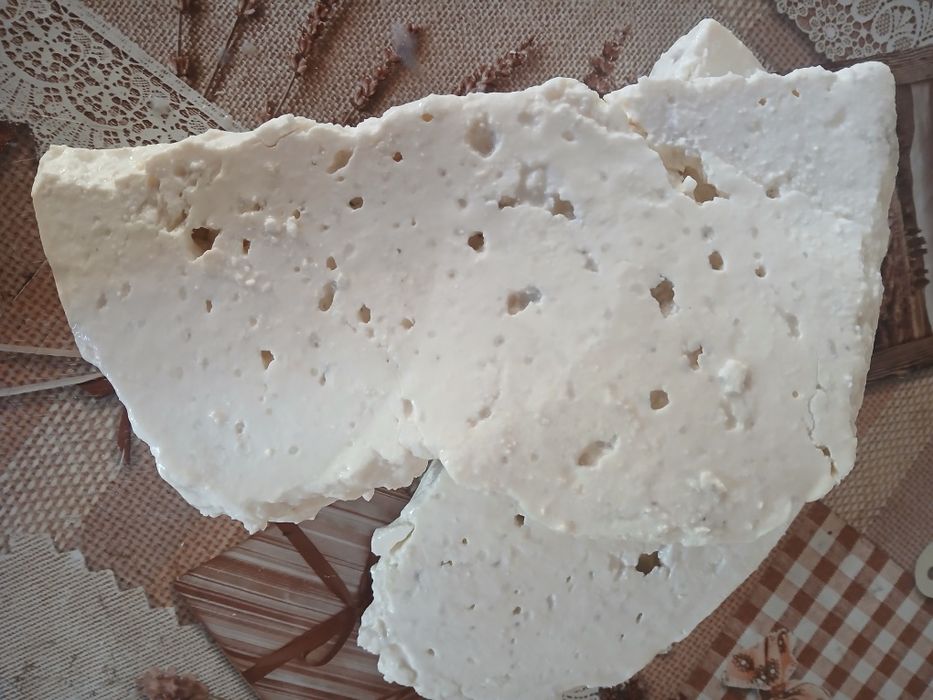 De vanzare branza sărată de vaca