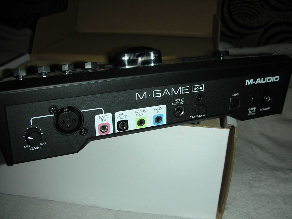 Vand/Schimb M-Game SOLO Interfață audio USB.NOU la cutie cu accesorii.
