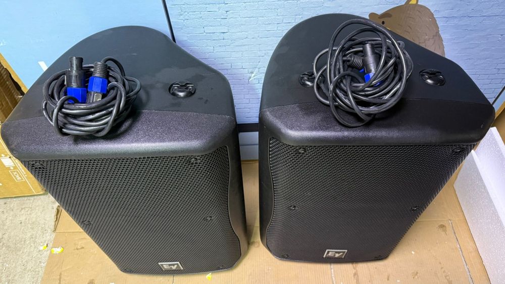 Boxe Electro Voice ZX3-90