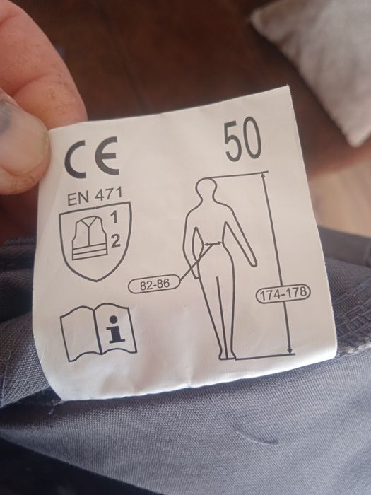 Работен панталон 50 размер чисто нов