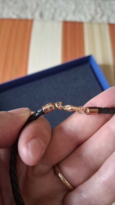 Swarovski Cross Signature lant piele, pandantiv aur roz cristale negre