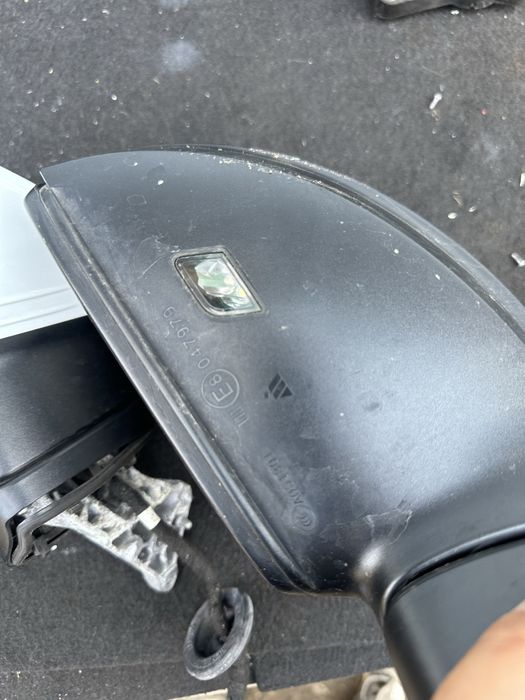 Дясно ляво огледало за VW Tiguan 2 оригинално 2016-2021