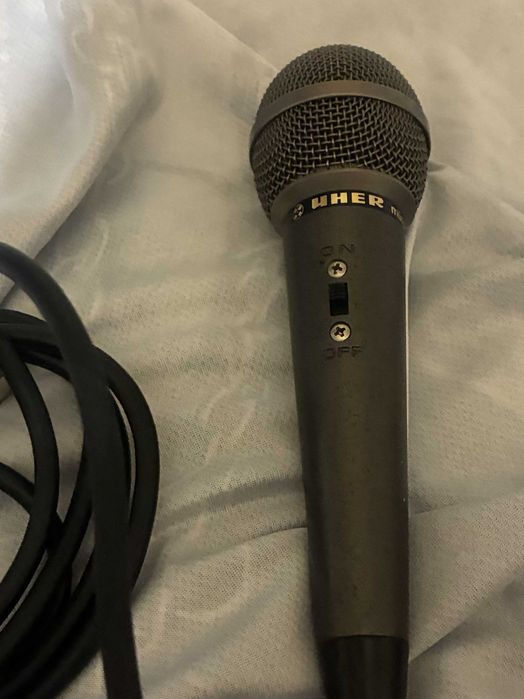 Винтидж динамичен микрофон Uher M534/5 (AKG капсула) с XLR букса