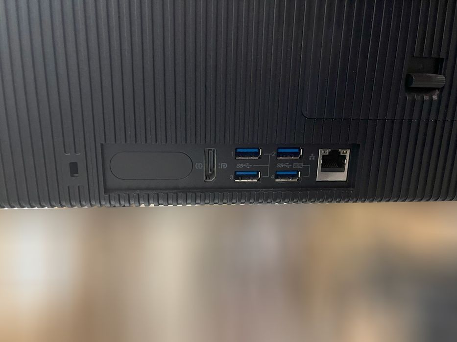 Lenovo Моблок Премиум Класса ThinkCentre Core i3 | 21.5 FullHD
